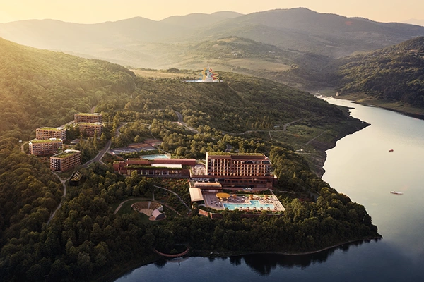 le meridien sioni lake resort